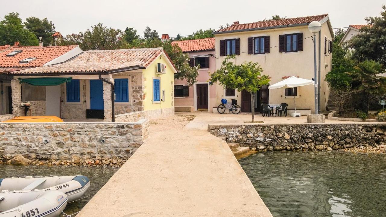 Holiday House Punta Blue & Orange 5M From The Sea, Island Cres Punta Kriza Exterior photo